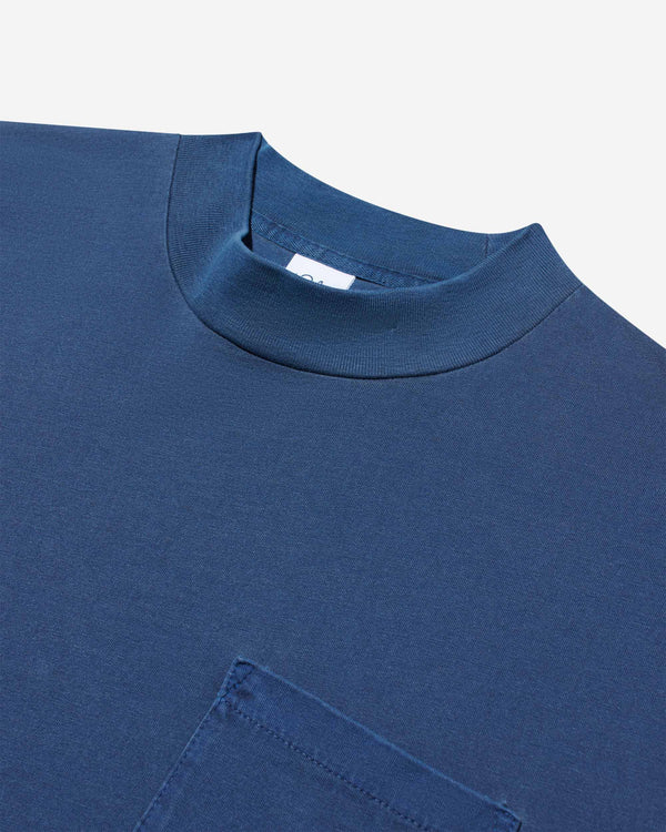 Noah - Mockneck Top - Detail