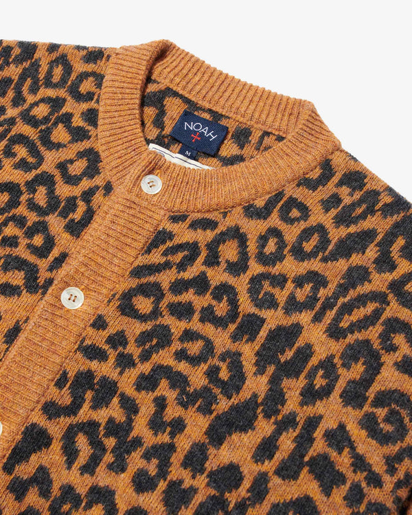 Noah - Leopard Cardigan Sweater - Detail